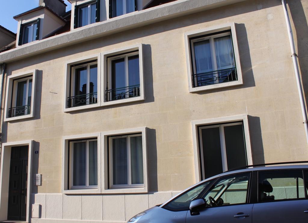 Au Coeur De Beauvais Acomodação com café da manhã Exterior foto
